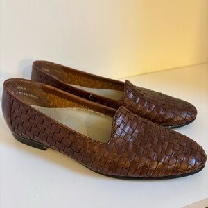 Trotters Liz Woven Brown Loafers (8.5N)